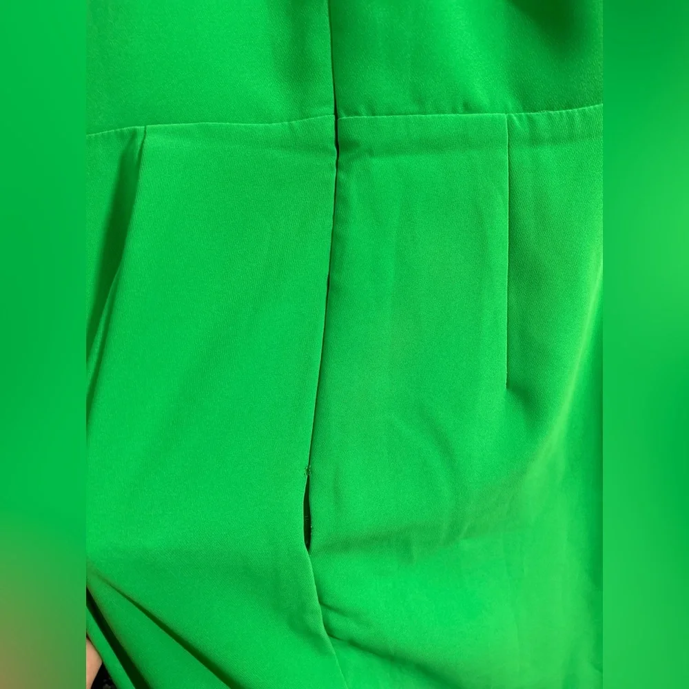 Amanda Uprichard | Revolve Gilda One-Shoulder Green Evening Gown with Thigh Slit - Picture 9 of 10